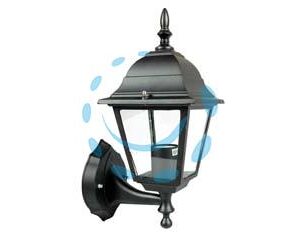 LANTERNA CON BRACCIO INFERIORE MODELLO NEW YORK - 60w IP44 mm.192x370h. colore nero - Marca SYNTESY - Cod: 102490