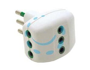 ADATTATORE TRIPLO 2 POLI + TERRA 10A BIANCO - bianco 82200 - Marca FANTON - Cod: 272896