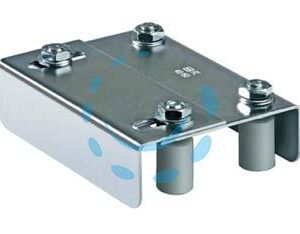 PIASTRA GUIDACANCELLO 2 REGOLAZIONI 30 ART.255 - mm.220x135-175 - Marca COMUNELLO - Cod: 308236