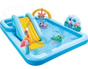 PISCINA GONFIABILE "JUNGLE ADVENTURE PLAY CENTER" +2 ANNI - cm.244x198x71h. - peso kg.7,10 (57161) - Marca INTEX - Cod: 336710