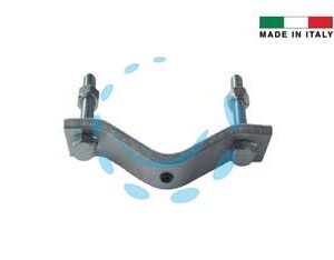 MORSETTO A 3 FORI COMPLETO PER ABBEVERATOIO BOVINI E CAVALLI  - Marca  - Cod: 348577